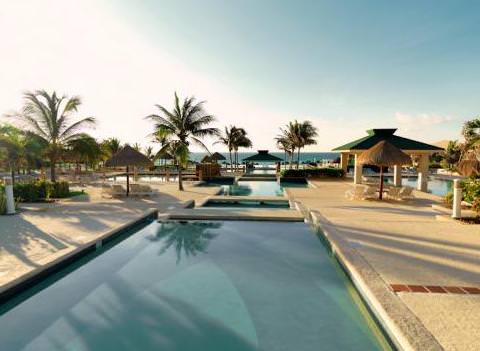Pools Iberostar Cancun