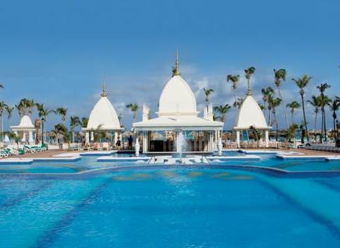 Pools Riu Palace Aruba
