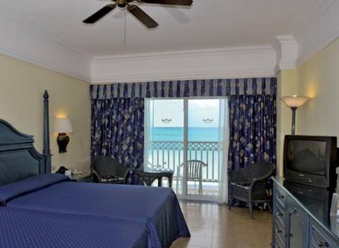 Room Riu Cancun