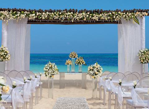 Secrets Capri Riviera Cancun Wedding 4