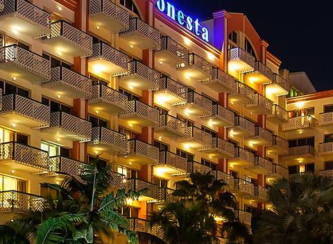 Sonesta Maho Beach Resort Casino Pool 4