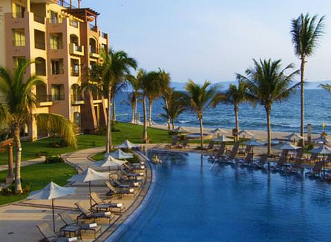 Villa La Estancia Beach Resort Spa Pool